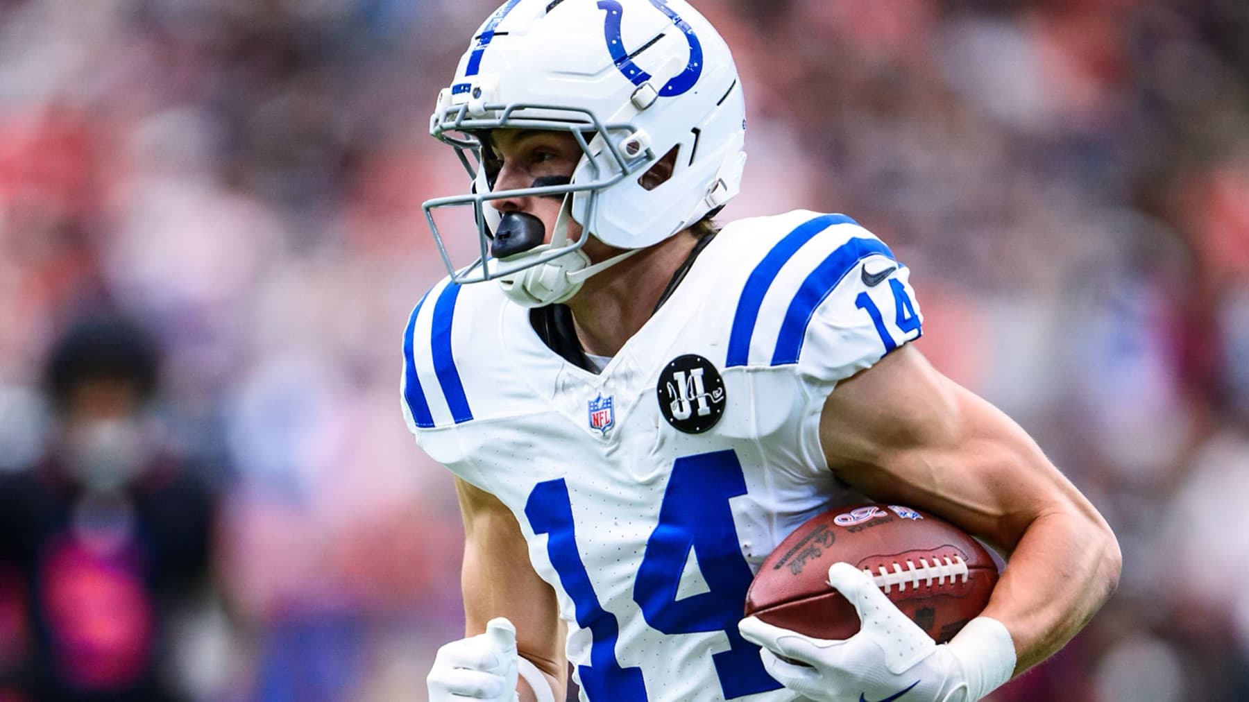 Alec Pierce running after a catch for the Indianapolis Colts
